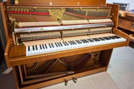 Innenansicht gebrauchtes Sabel Klavier