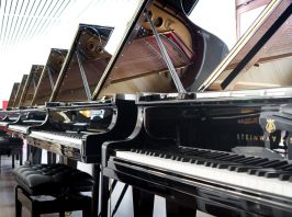 ausstellung piano fies in riemerling-muenchen 07