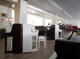 ausstellung piano fies in riemerling-muenchen 03