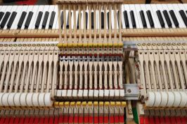 Yamaha Fluegel gebraucht Modell C5, Mechanik Detail
