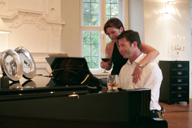 Klavier mieten und Mietkauf in Baden, Ortenaukreis bei Piano Fies